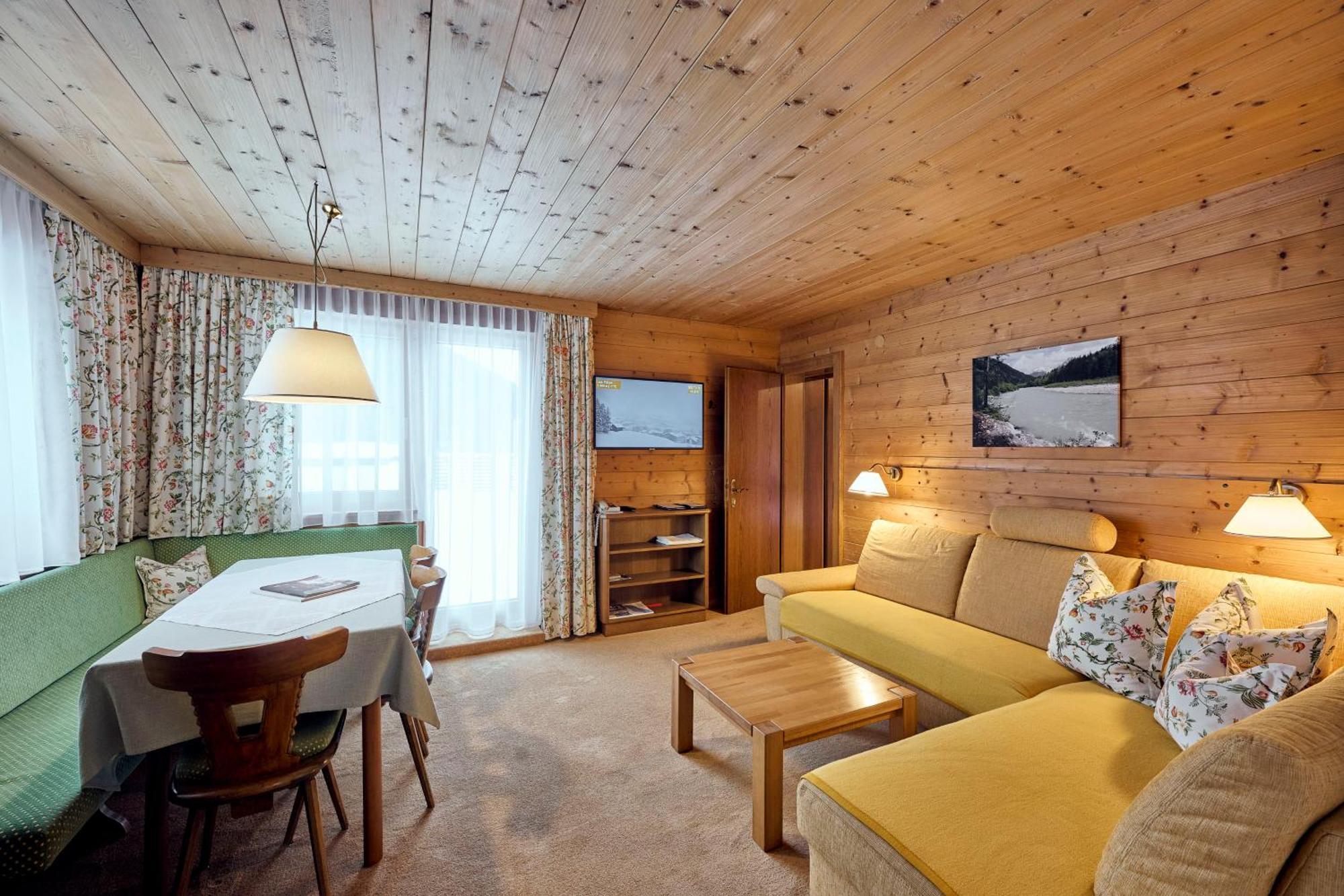 Appartementhaus Holiday Lech am Arlberg Luaran gambar